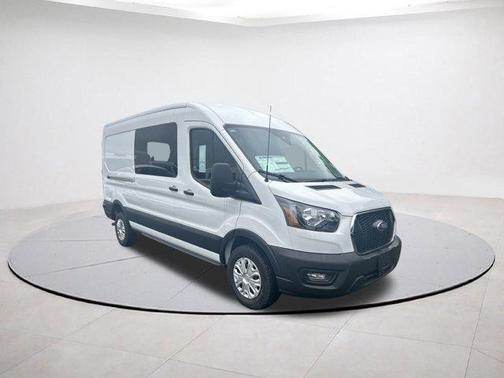 2024 Ford Transit-250 148 WB Medium Roof Cargo