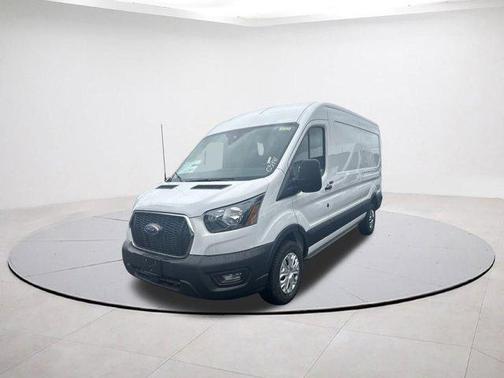 2024 Ford Transit-250 148 WB Medium Roof Cargo