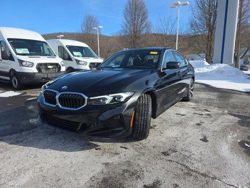 2024 BMW 330 i xDrive