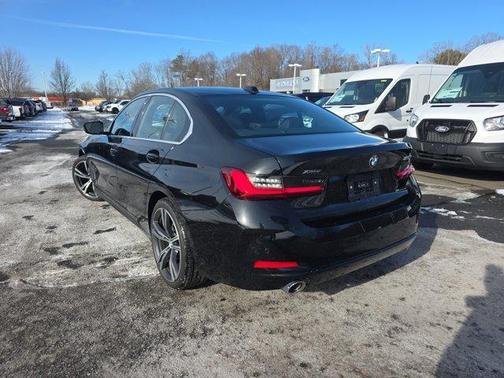 2024 BMW 330 i xDrive