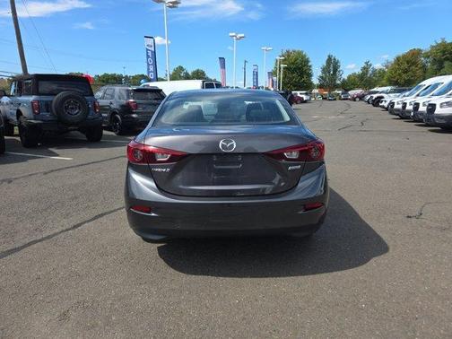 2018 Mazda Mazda3 Sport