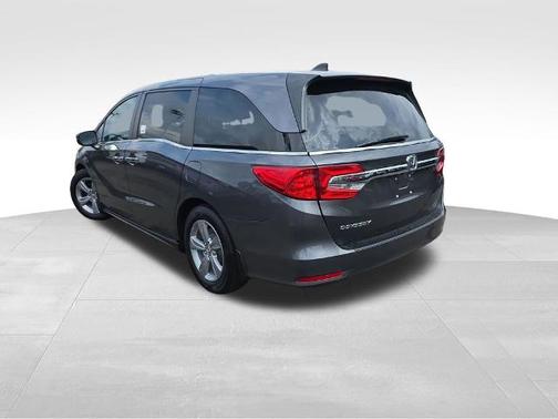 Lunar Silver Metallic 2018 Honda Odyssey EX-L