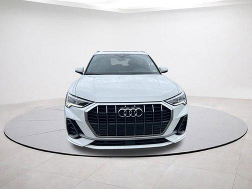 2025 Audi Q3 45 S line Premium