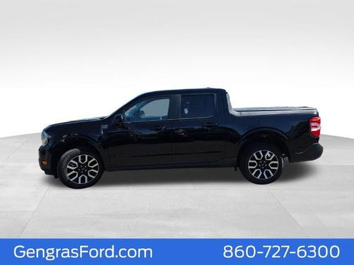 SHADOW BLACK 2024 Ford Maverick LARIAT