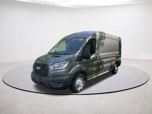 2025 Ford Transit-250 148 WB Medium Roof Cargo