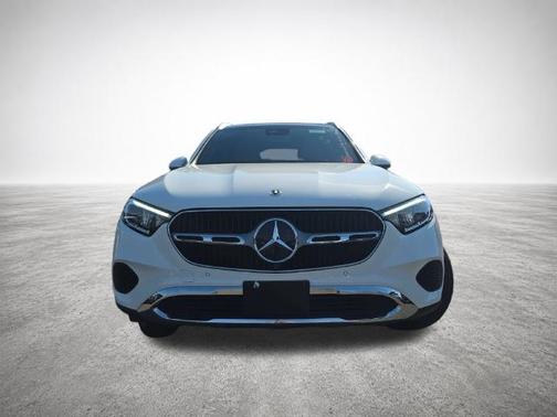 White 2025 Mercedes-Benz GLC 300 BASE 4MATIC