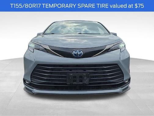 Cement 2022 Toyota Sienna XLE WOODLAND EDITION