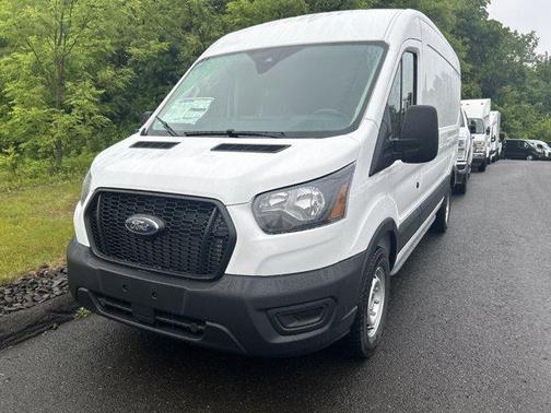 2025 Ford Transit-250 148 WB Medium Roof Cargo