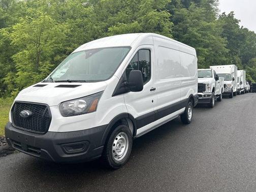 2025 Ford Transit-250 148 WB Medium Roof Cargo