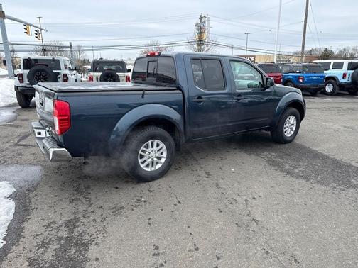 2017 Nissan Frontier SV