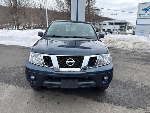 2017 Nissan Frontier SV
