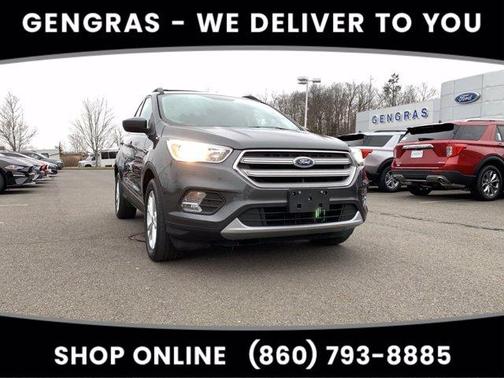 Photo 1 of 39 of 2018 Ford Escape SE