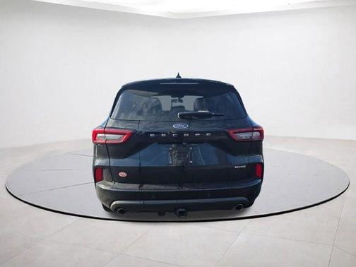 2023 Ford Escape ST-Line Elite