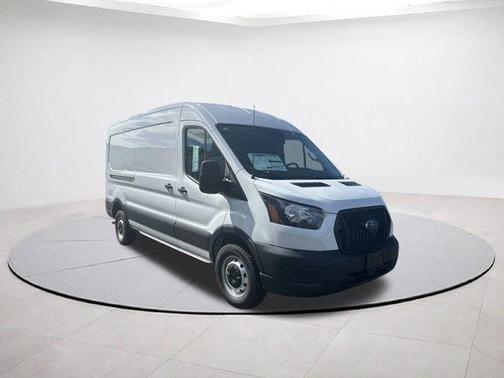 2025 Ford Transit-250 148 WB Medium Roof Cargo
