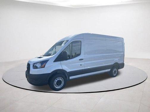 2025 Ford Transit-250 148 WB Medium Roof Cargo