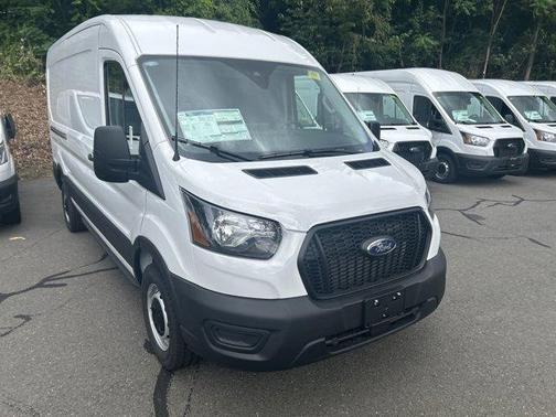 2025 Ford Transit-250 148 WB Medium Roof Cargo