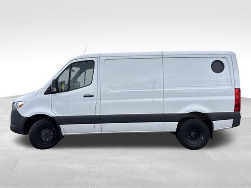 2024 Mercedes-Benz Sprinter 3500 144 WB Standard Roof Cargo