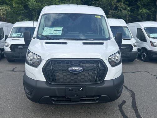 2025 Ford Transit-250 148 WB Medium Roof Cargo