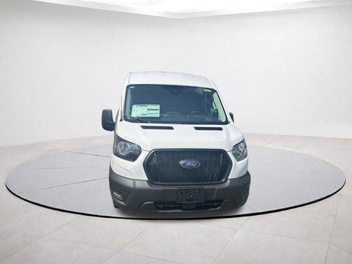 2025 Ford Transit-250 148 WB Medium Roof Cargo