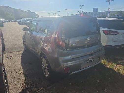 2019 Kia Soul +