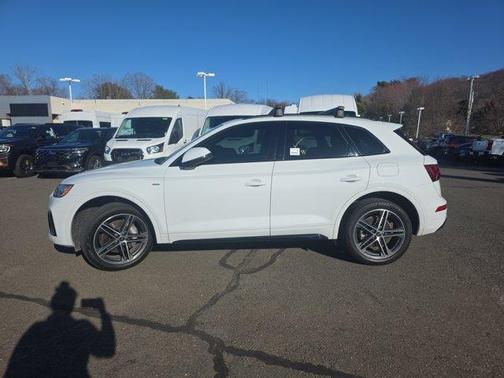 2023 Audi Q5 e 55 S line quattro Premium