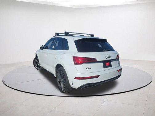 2023 Audi Q5 e 55 S line quattro Premium