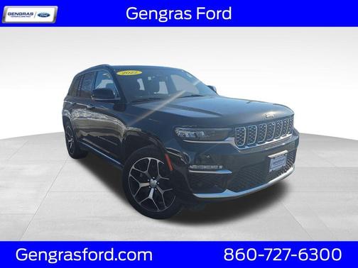 2022 Jeep Grand Cherokee Summit