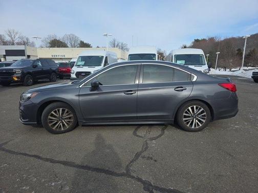 2019 Subaru Legacy 2.5i