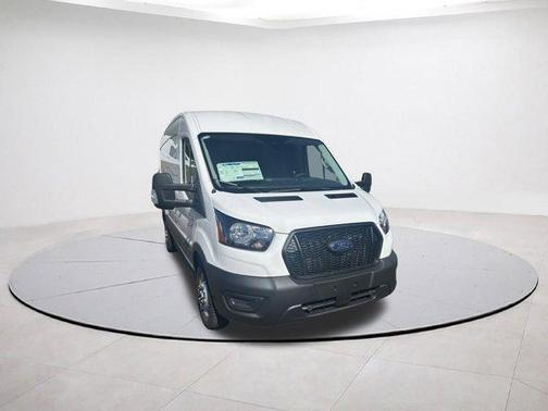 2025 Ford Transit-250 148 WB Medium Roof Cargo