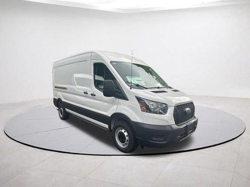 2025 Ford Transit-250 148 WB Medium Roof Cargo