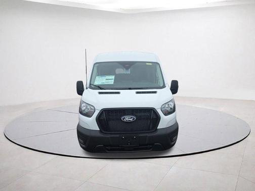 2026 Ford Transit-250 148 WB Medium Roof Cargo