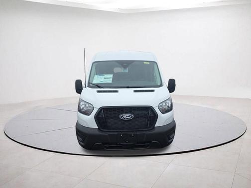 2026 Ford Transit-250 148 WB Medium Roof Cargo