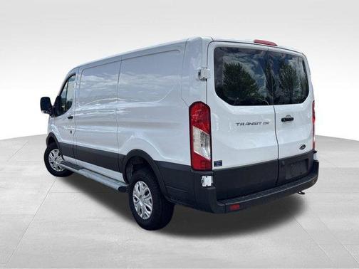 2023 Ford Transit-250 T250