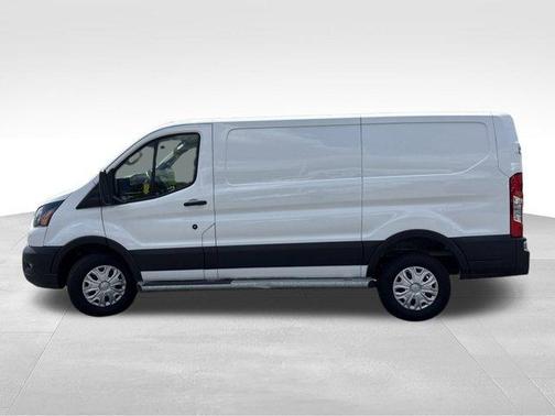 2023 Ford Transit-250 T250
