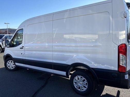 2024 Ford Transit-250 148 WB Medium Roof Cargo