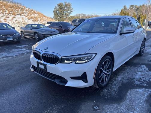 2021 BMW 330 i xDrive