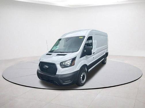 2025 Ford Transit-250 148 WB Medium Roof Cargo
