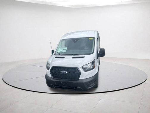 2025 Ford Transit-250 148 WB Medium Roof Cargo