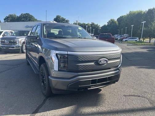 2025 Ford F-150 Lightning XLT