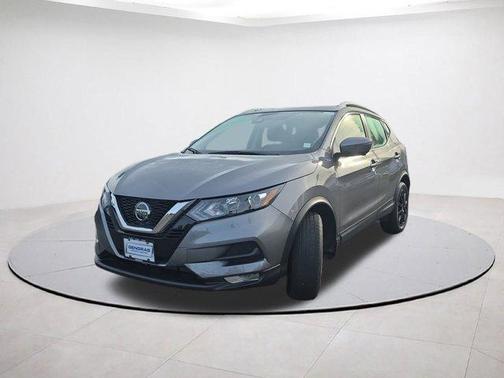2022 Nissan Rogue Sport SV