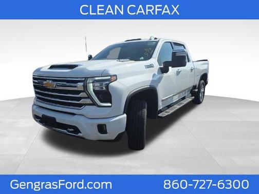 Summit White 2024 Chevrolet Silverado 2500 HIGH COUNTRY
