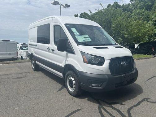 2025 Ford Transit-250 148 WB Medium Roof Cargo