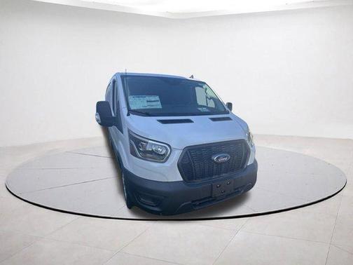 2023 Ford Transit-150 T150
