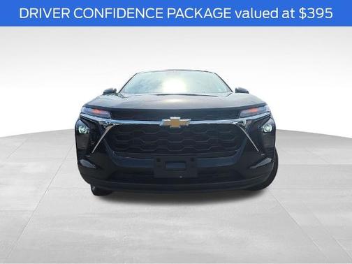 Mosaic Black Metallic 2024 Chevrolet Trax LS