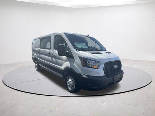 2025 Ford Transit-250 