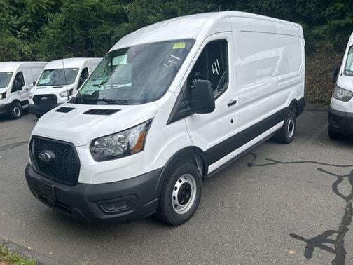 2025 Ford Transit-250 148 WB Medium Roof Cargo
