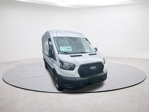 2025 Ford Transit-250 148 WB Medium Roof Cargo