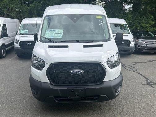 2025 Ford Transit-250 148 WB Medium Roof Cargo