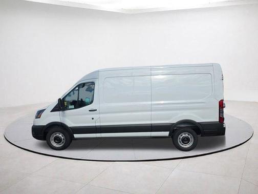 2025 Ford Transit-350 148 WB Medium Roof Cargo