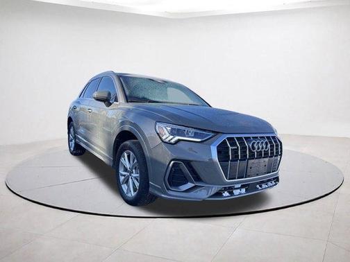 2024 Audi Q3 45 S line Premium